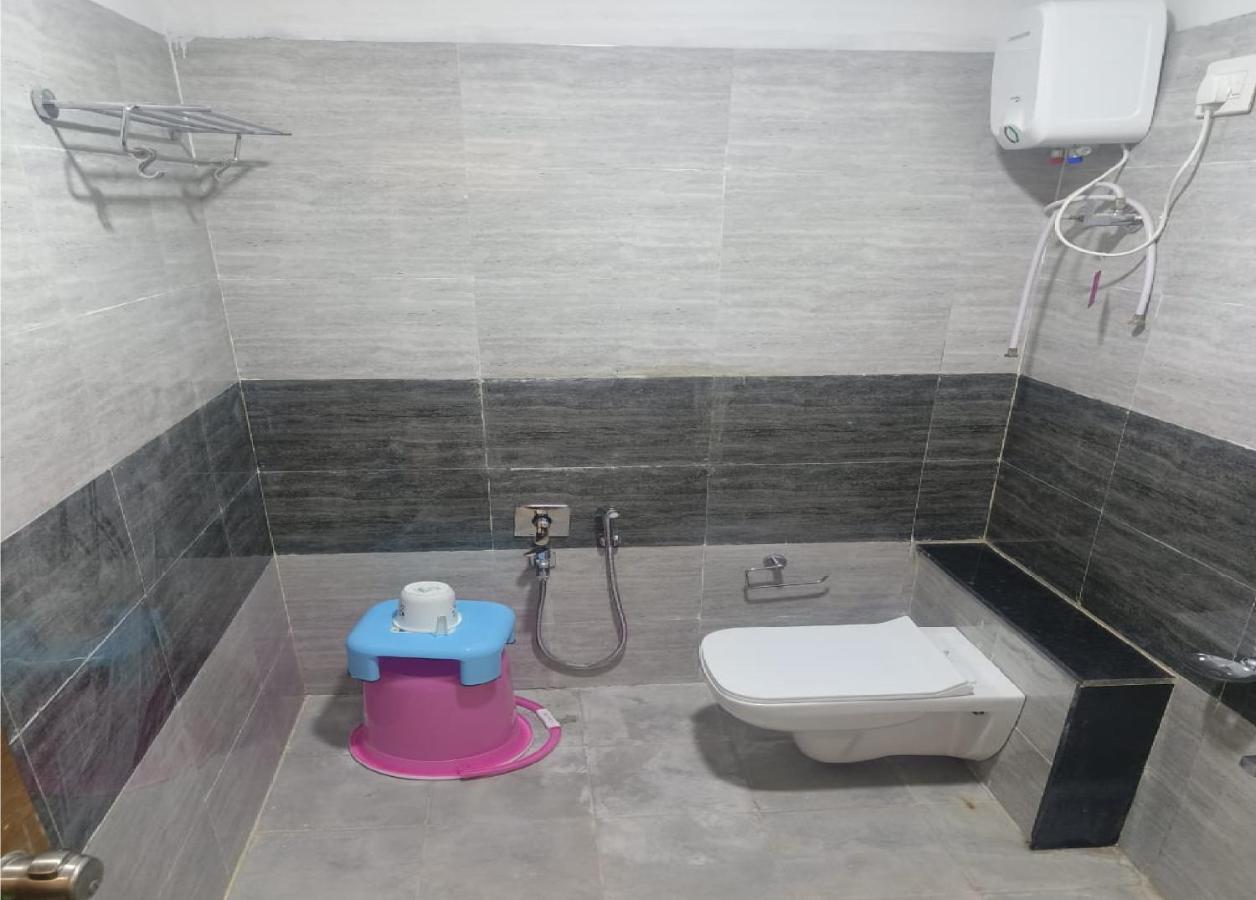 Hotel Villa Inn Anand Luaran gambar