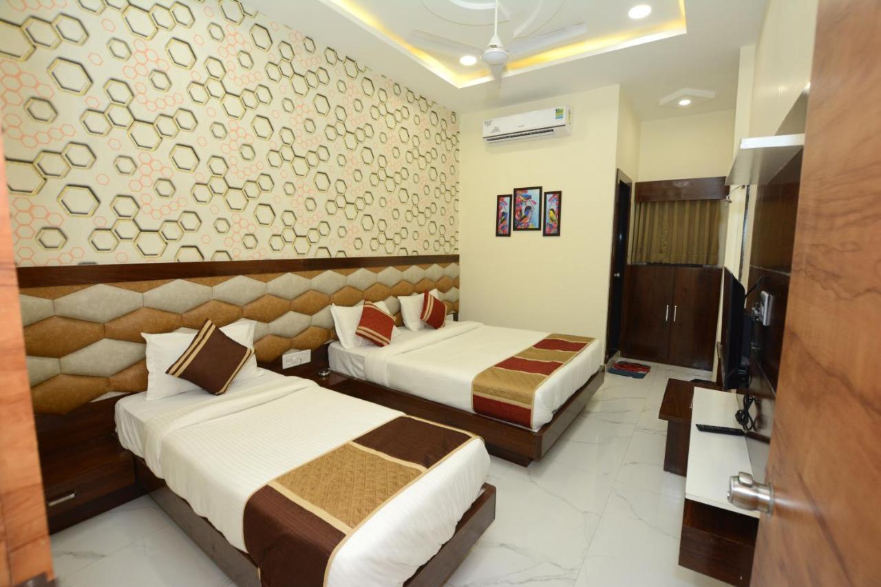 Hotel Villa Inn Anand Luaran gambar