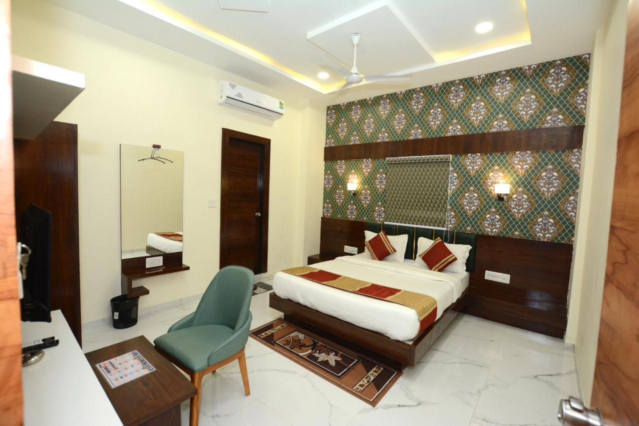 Hotel Villa Inn Anand Luaran gambar