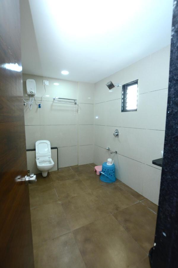 Hotel Villa Inn Anand Luaran gambar